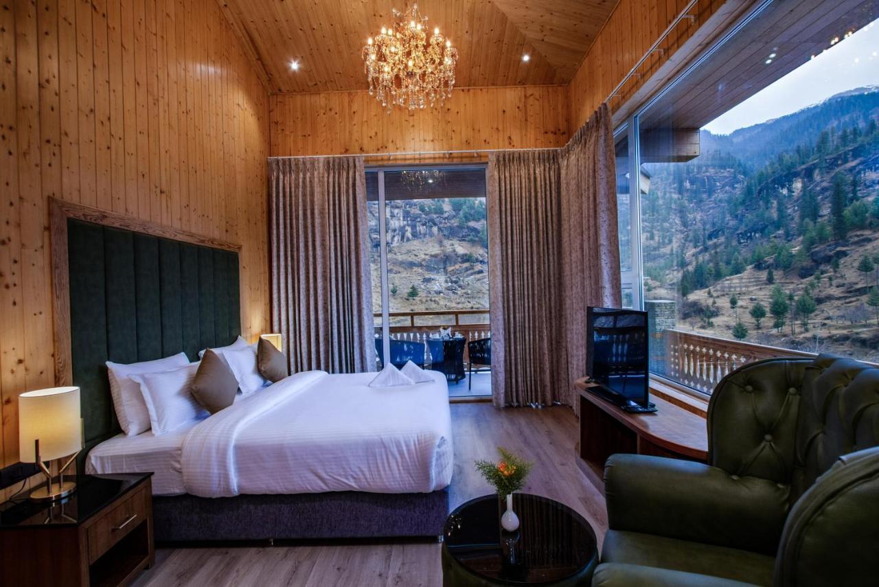 Palchan Hotel & Spa - A Member Of Radisson Individuals Retreats Manāli Екстериор снимка