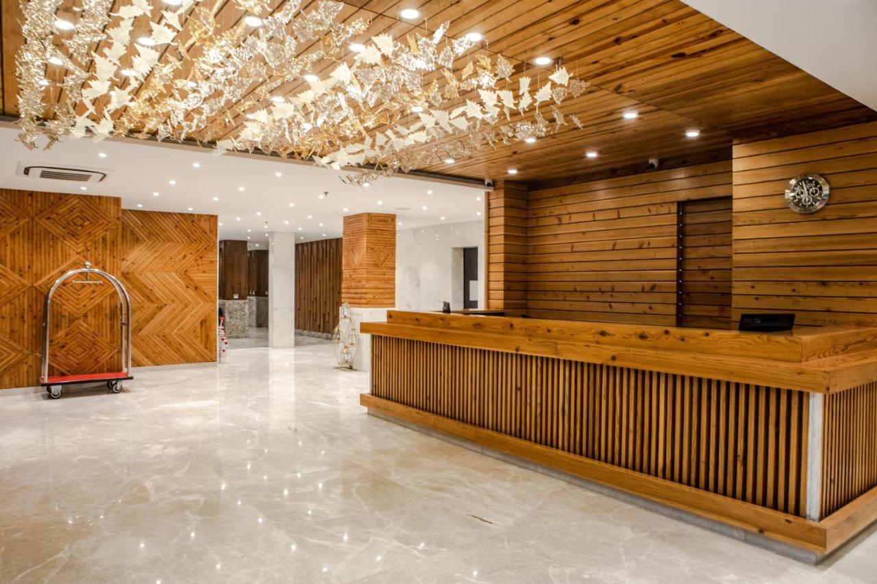 Palchan Hotel & Spa - A Member Of Radisson Individuals Retreats Manāli Екстериор снимка