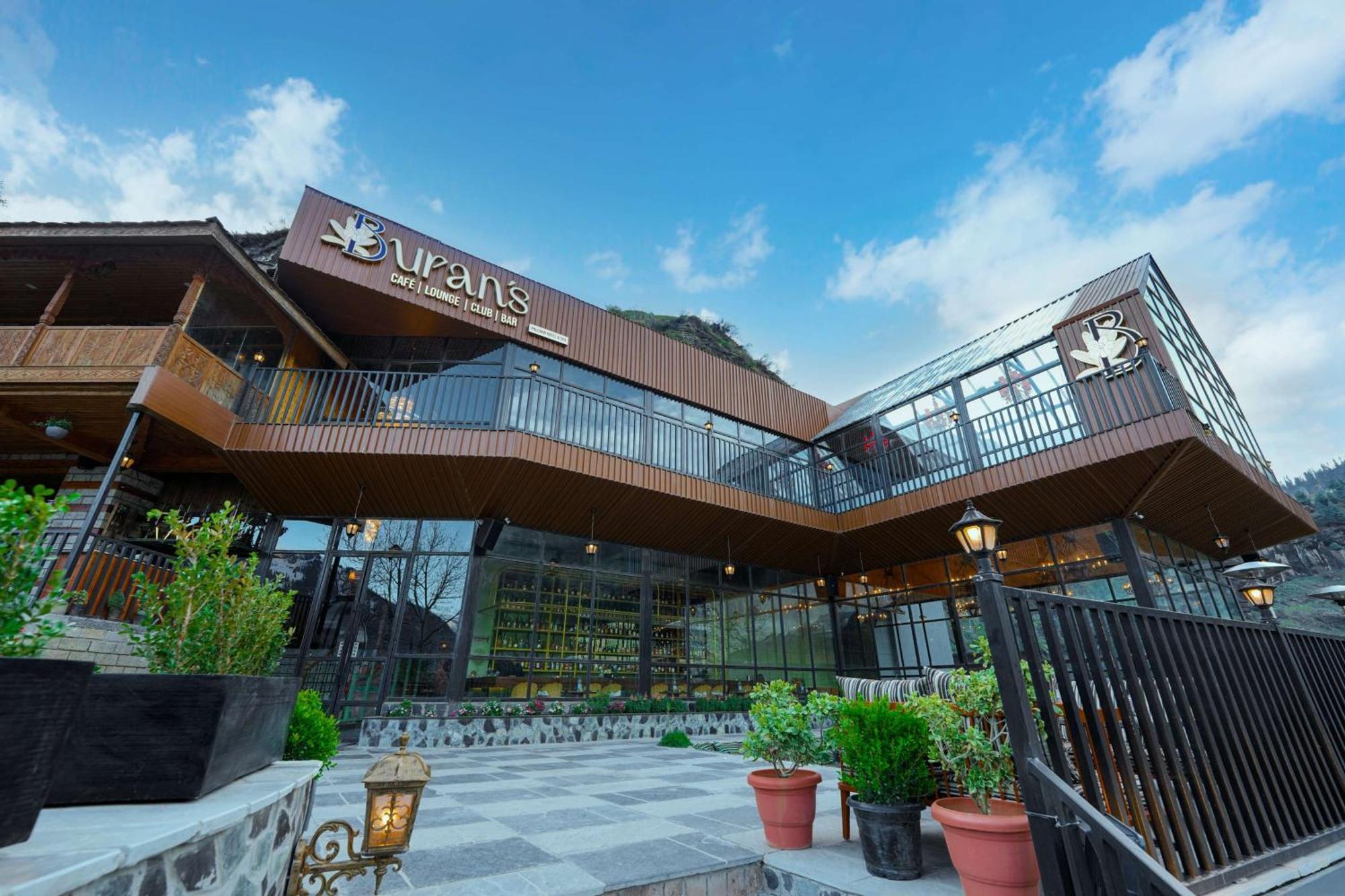 Palchan Hotel & Spa - A Member Of Radisson Individuals Retreats Manāli Екстериор снимка