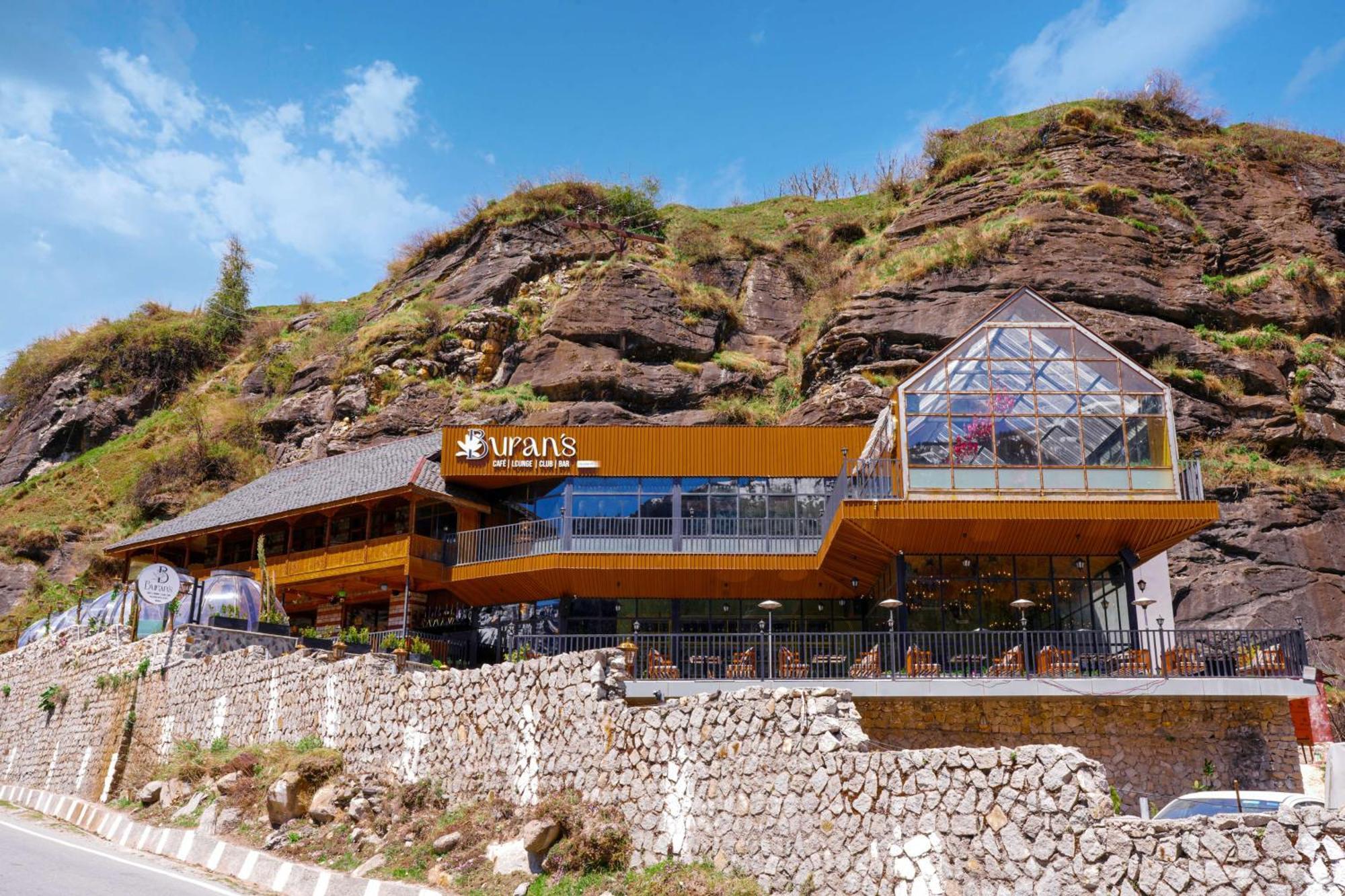 Palchan Hotel & Spa - A Member Of Radisson Individuals Retreats Manāli Екстериор снимка