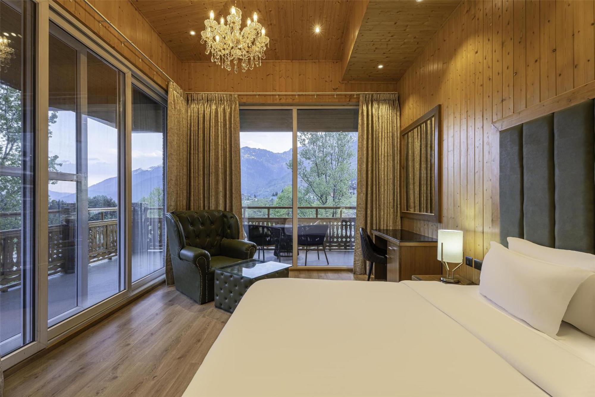 Palchan Hotel & Spa - A Member Of Radisson Individuals Retreats Manāli Екстериор снимка