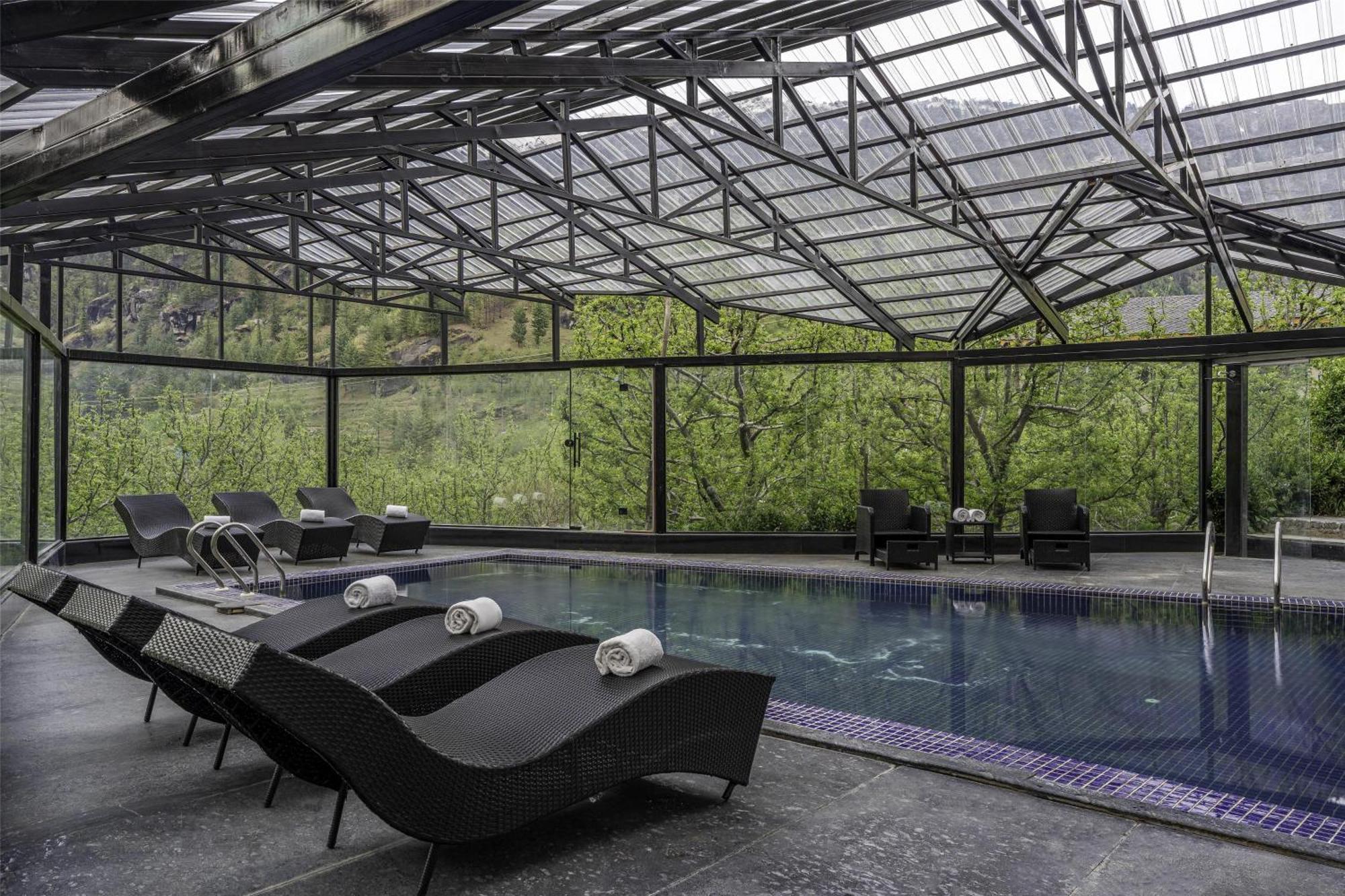 Palchan Hotel & Spa - A Member Of Radisson Individuals Retreats Manāli Екстериор снимка